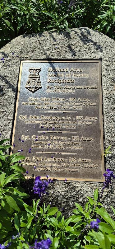 Veteran’s Memorial at Centennial Park - Image 2