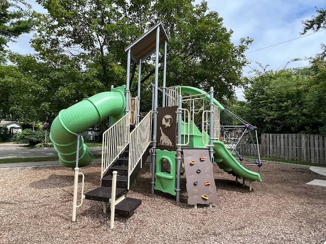 Pioneer Park - Image 1