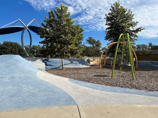 Shaded Arbor Park - Image 1