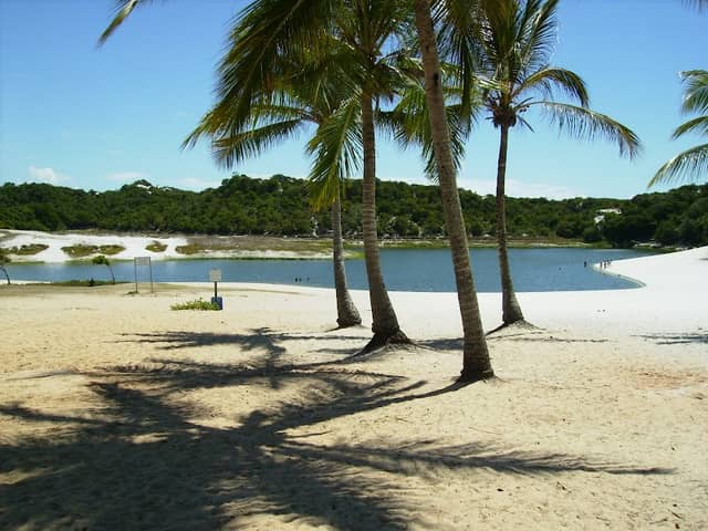 Abaeté Lagoon - Image 2
