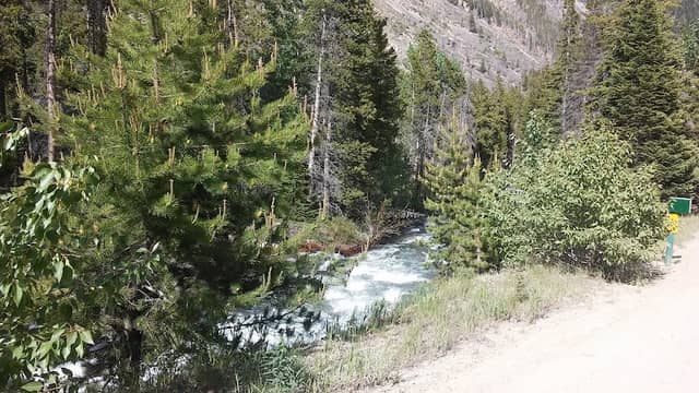 US Forest Service Beartooth Ranger Station - Image 2