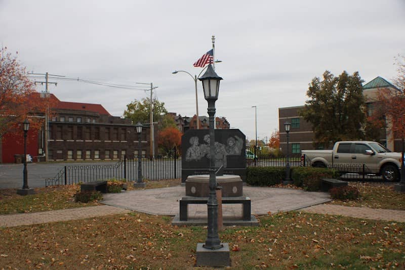 Danville Women's War Memorial - Image 2
