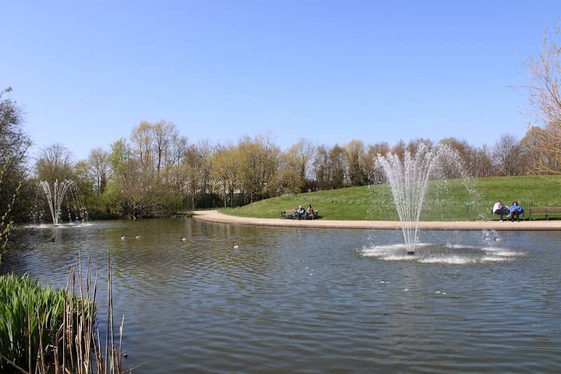 Ice House Hill Park - Image 2