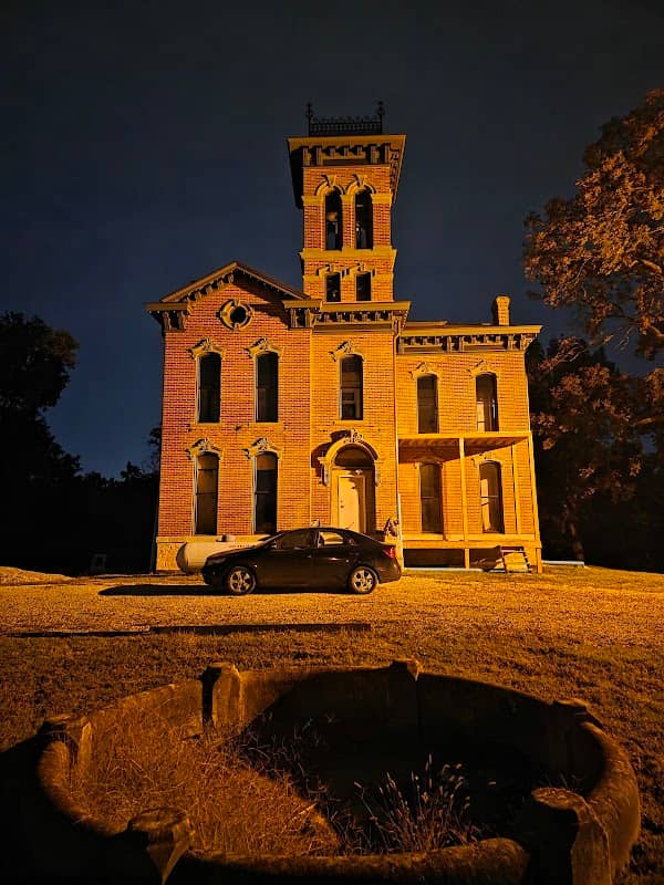 Sauer Castle - Image 1