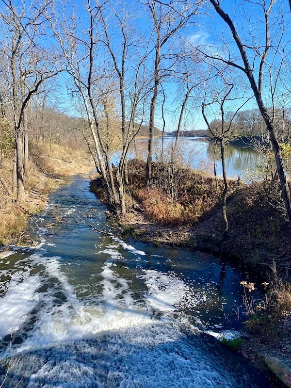 Canal Falls River Access - Image 1