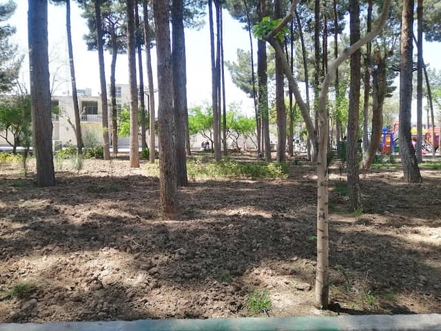 Shahrdaari Park - Image 1