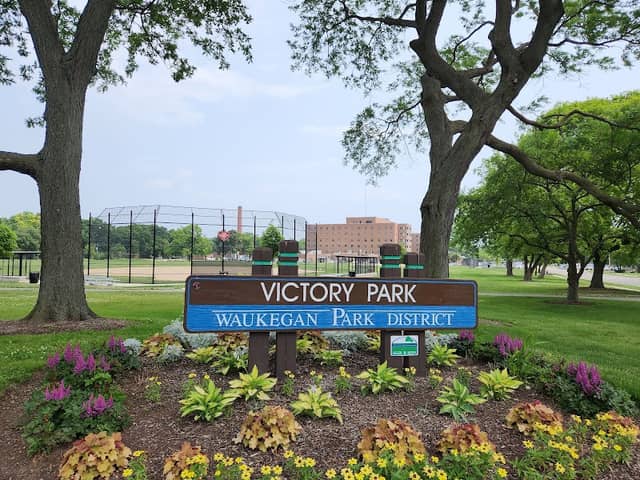 Victory Park - Image 1