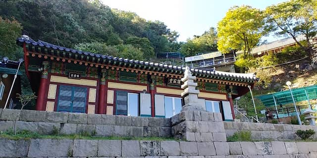묘봉암 - Image 1
