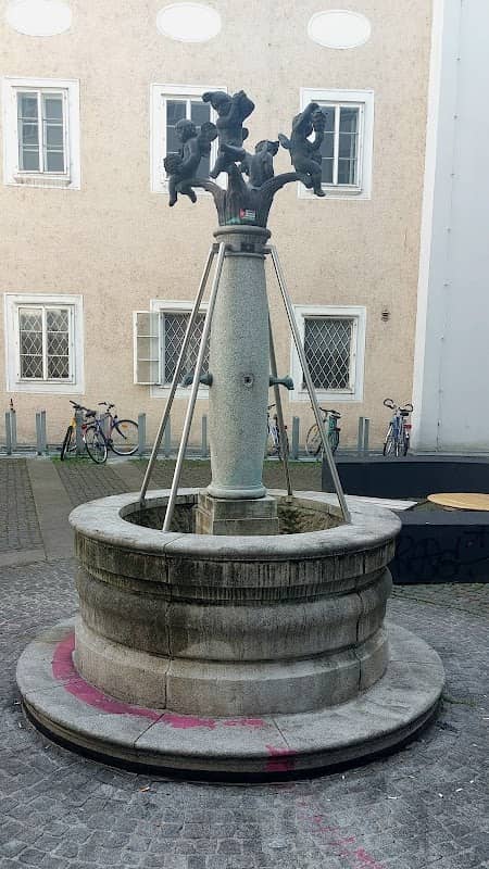 Brunnen - Image 1