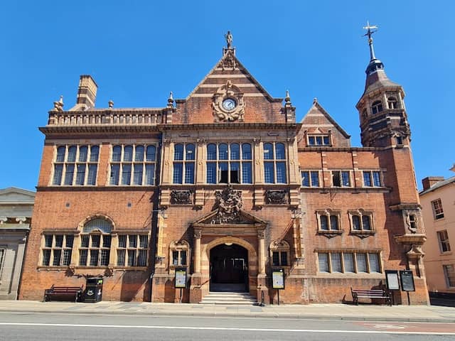 Worcester City Art Gallery and Museum - Image 1