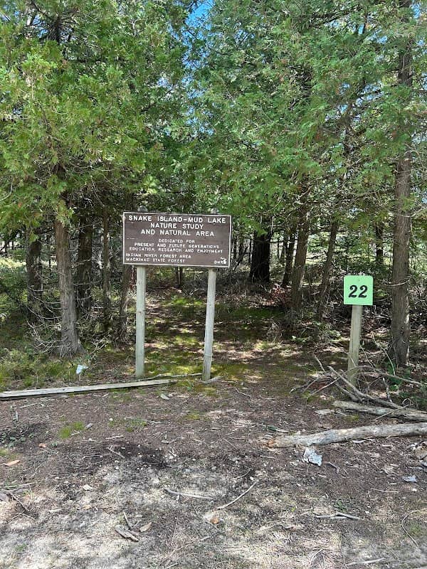 Snake Island Parking Area - Image 1