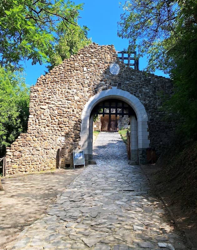 Várkapu - Image 1