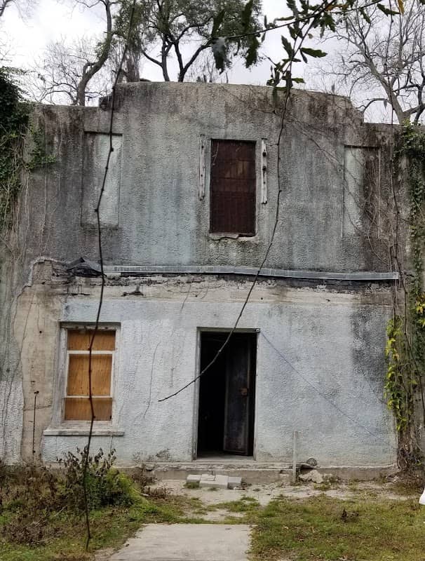 The Old Gilchrist County Jail - Image 2