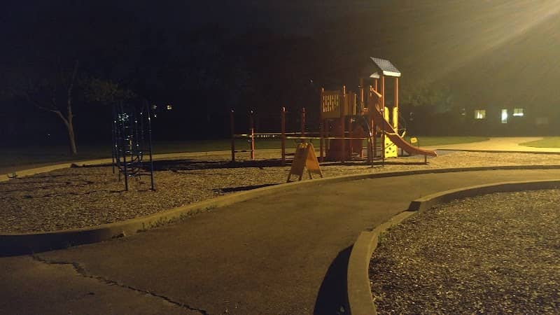 Woodstock Park - Image 2