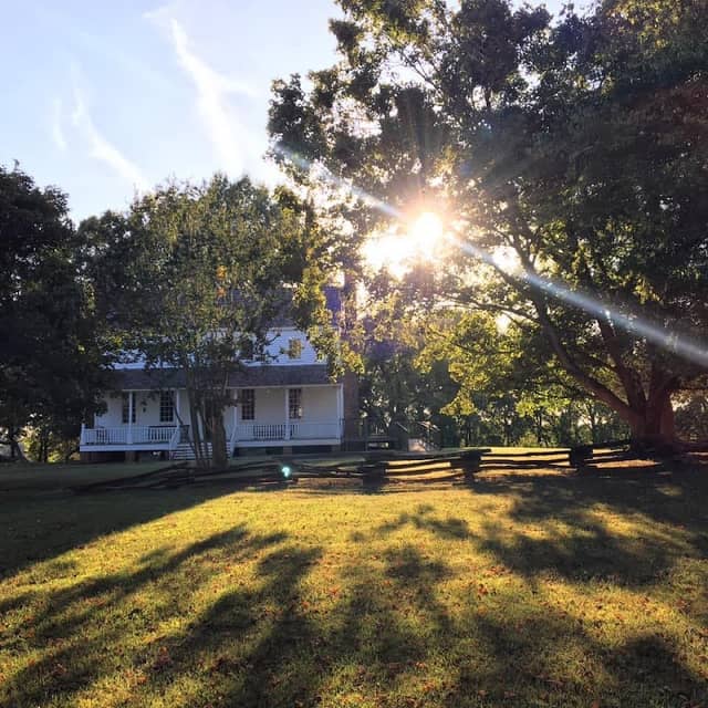 House-In-the-Horseshoe - Image 1
