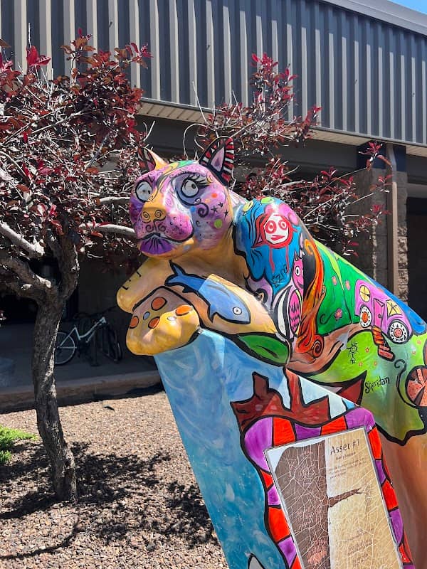 Mountain Lion Sculpture - Image 1