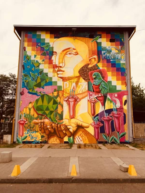 Mural Sin Fronteras - Image 1