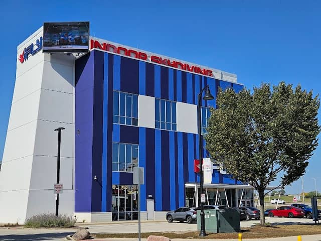 iFLY Indoor Skydiving - Chicago Rosemont - Image 2