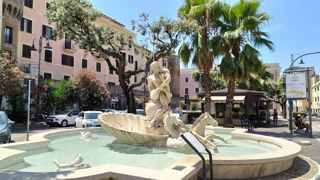 Fontana del Dio Nettuno - Image 1