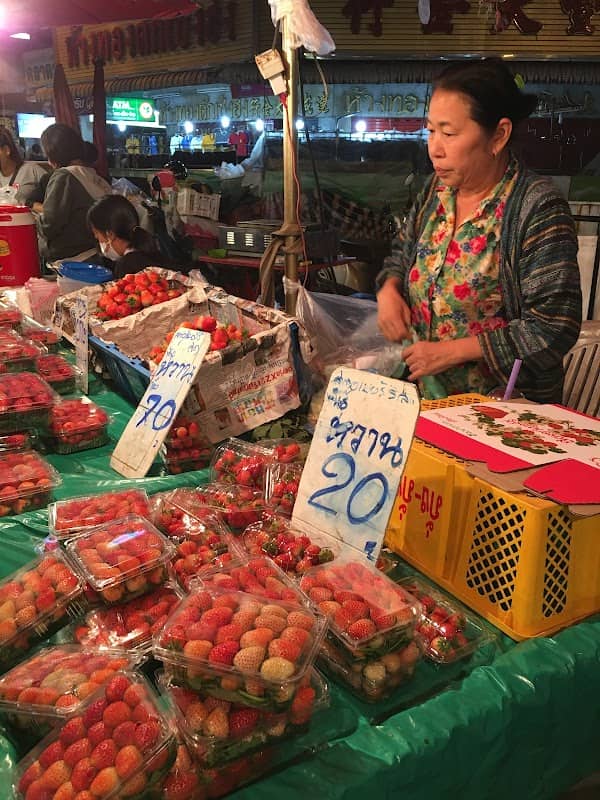 Chinatown - Image 3