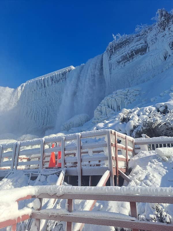 Niagara falls budget tours - Image 2