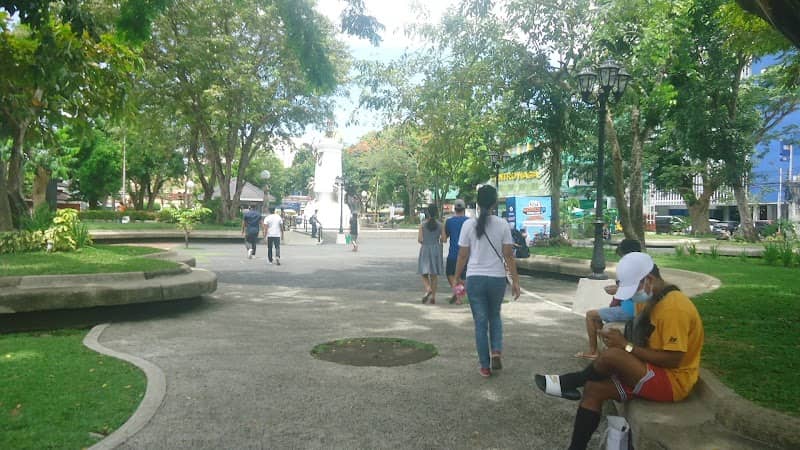 Plaza Rizal - Image 1