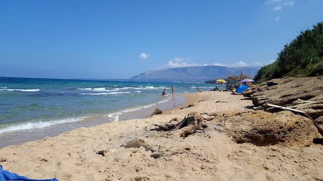 Spiaggia dei Fossili - Image 1