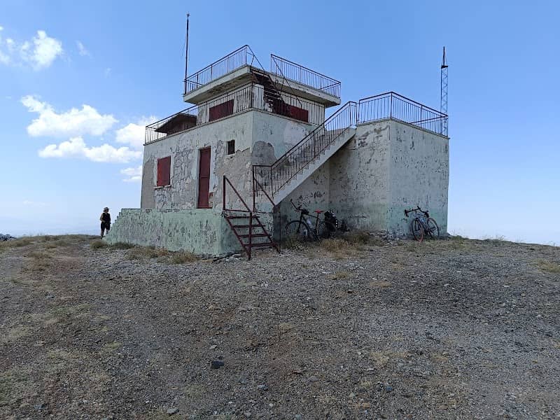 Eşeler Dağı Kulübesi - Image 2