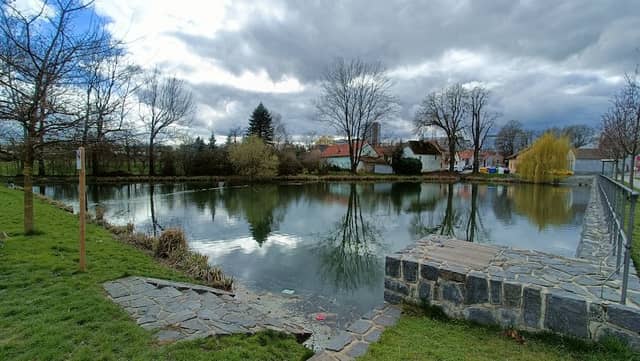 Jinonický rybník - Image 1