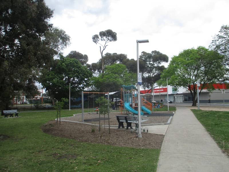 Bourke Park - Image 1
