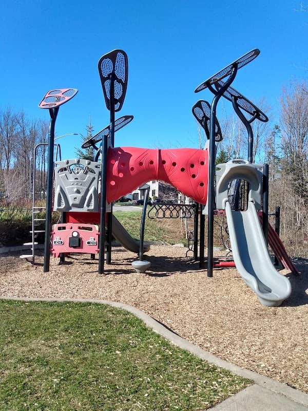 Philippe Grenier Park - Image 2