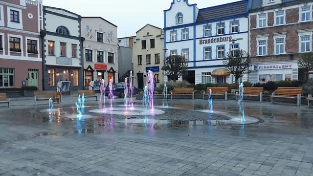 Stary Rynek w Pucku - Image 1