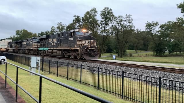 Locust Grove Train Viewing Platform - Image 2