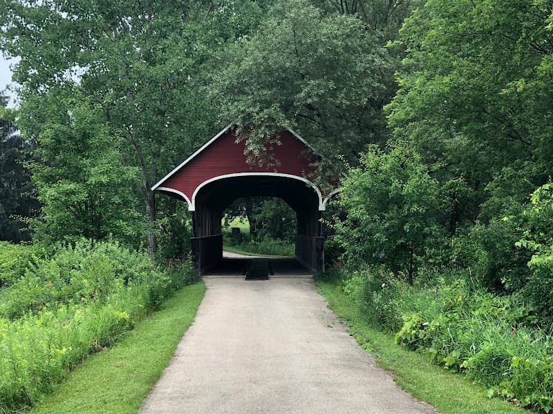 Montondon Park - Image 1