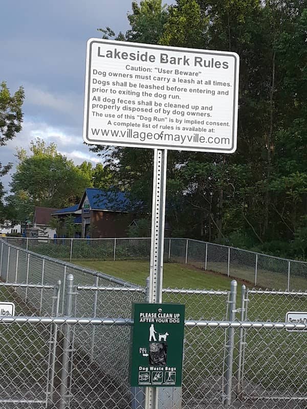 Lakeside Bark Dog Park - Image 1