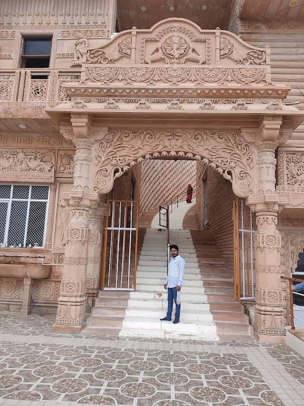 Masuriya selfi point - Image 1