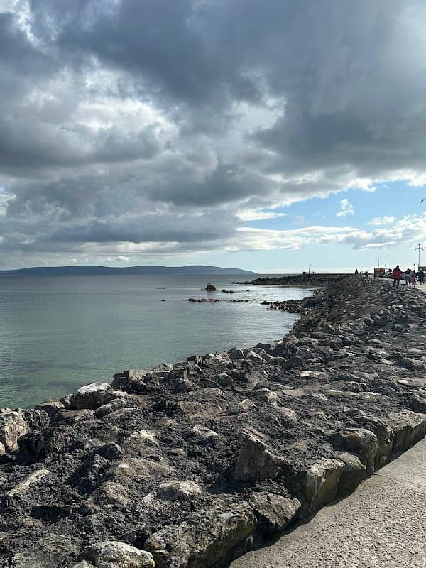 Salthill Lucky Kick The Wall - Image 1