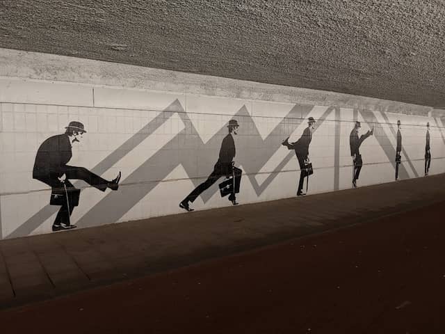 Silly Walks tunnel - Image 1