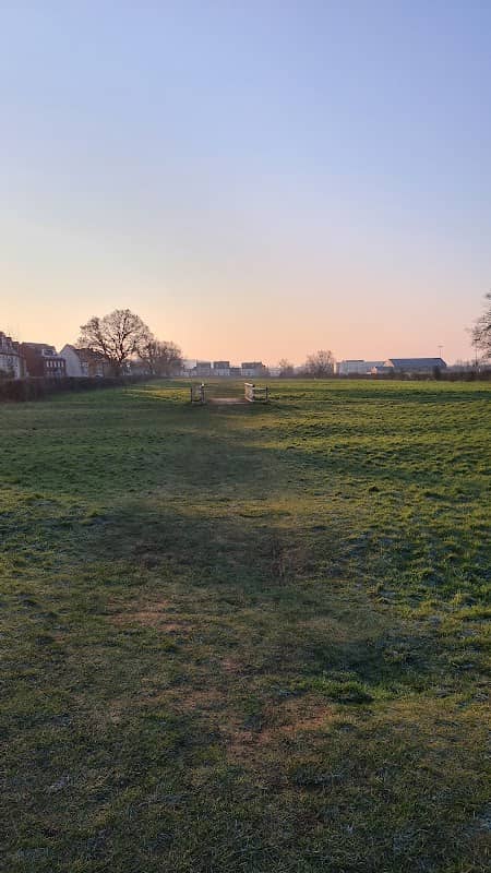 Whitelands Farm Recreation Area - Image 1