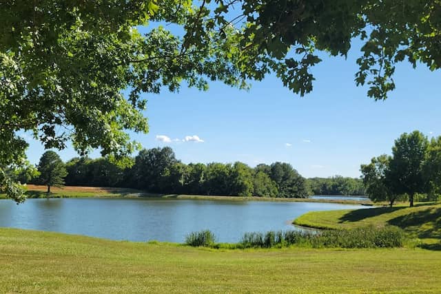Lakeview Park - Image 1