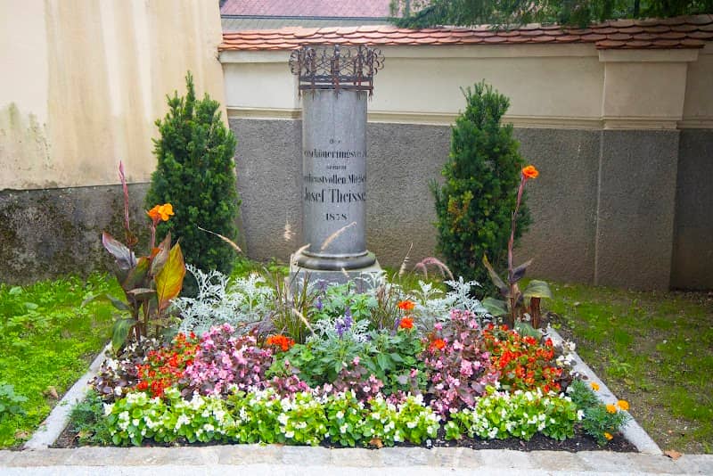 Josef Theissig Denkmal - Image 3