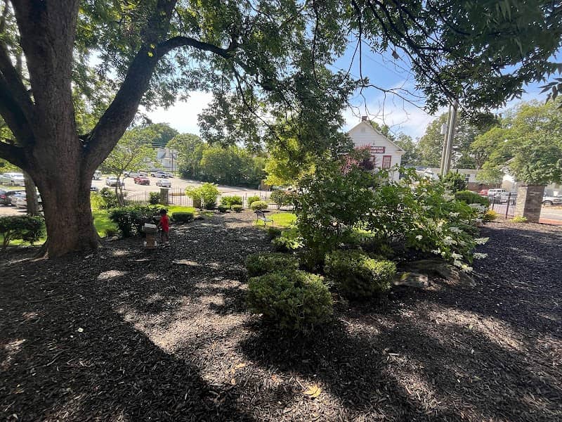 Conner Memorial Garden - Image 1