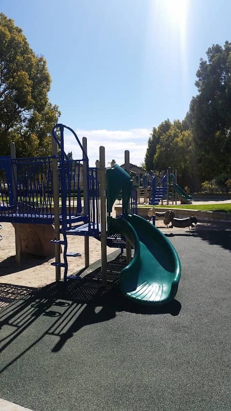 Augusta Park - Image 2