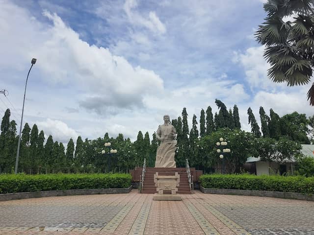 Công viên Tượng đài Nguyễn Thái Bình - Image 1