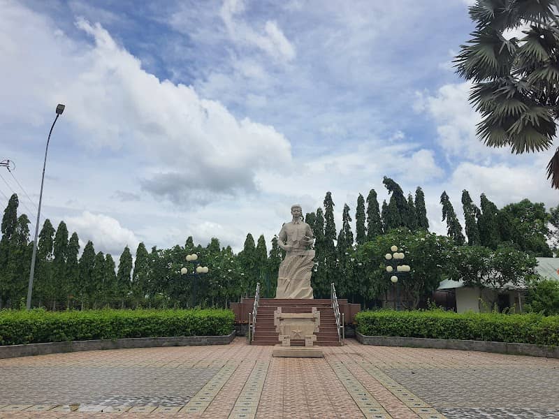 Công viên Tượng đài Nguyễn Thái Bình - Image 1