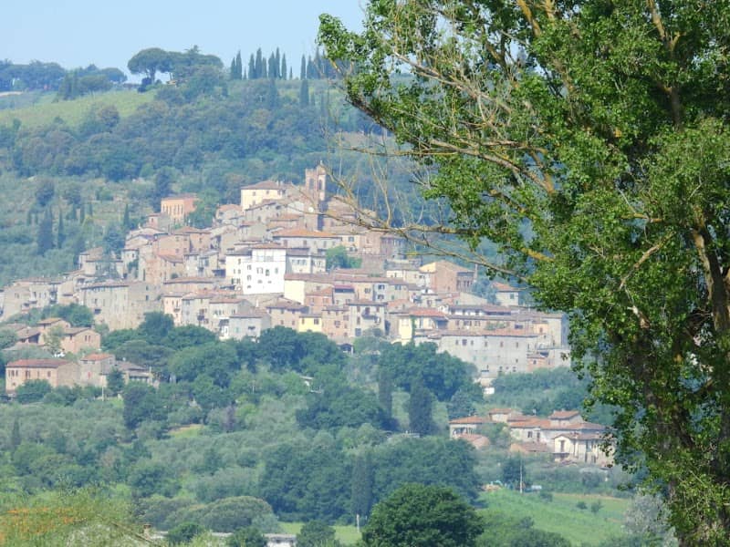 Piazza Don Mauro Franci - Image 1