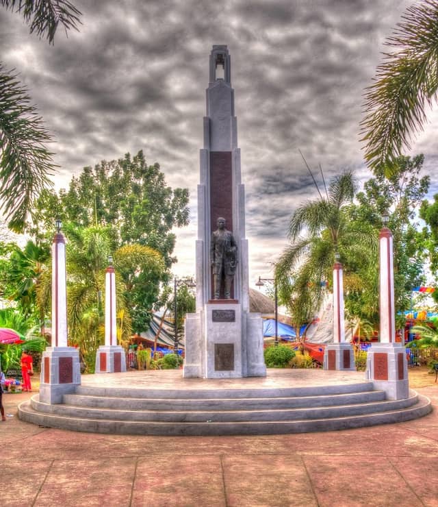 Lingayen Park - Image 1