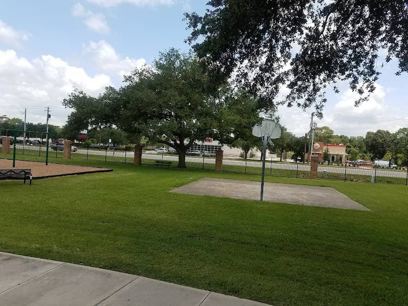 Rustic Oaks HOA Park - Image 2