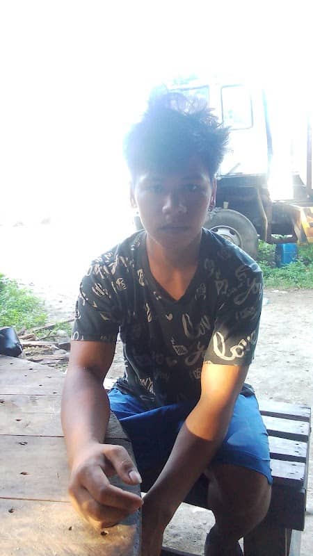 Khen mark j salcedo - Image 1