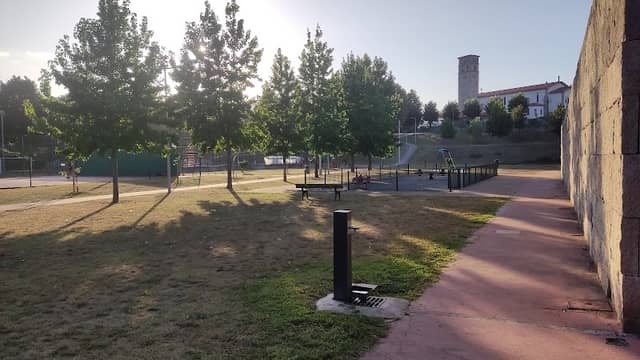 Parque de lazer de Oliveira São Mateus - Image 1